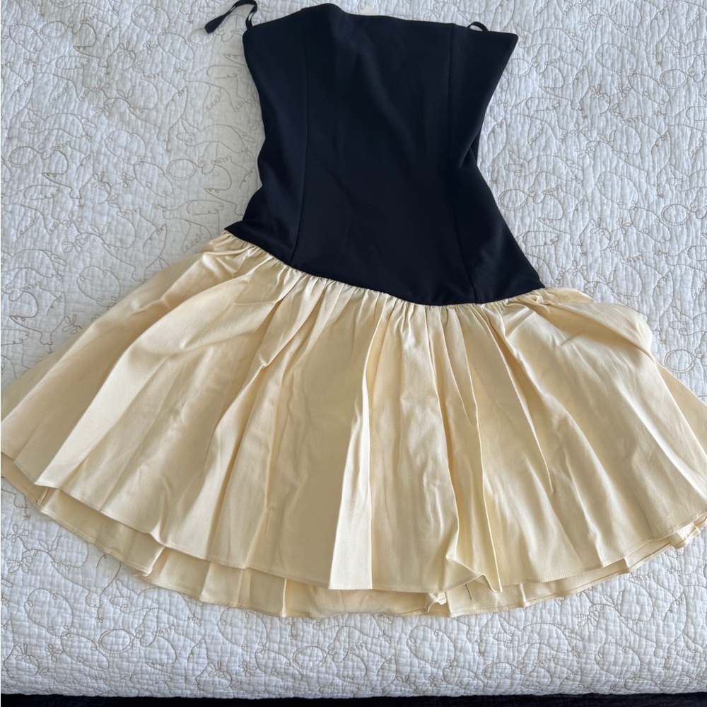 Arcina Ori dress